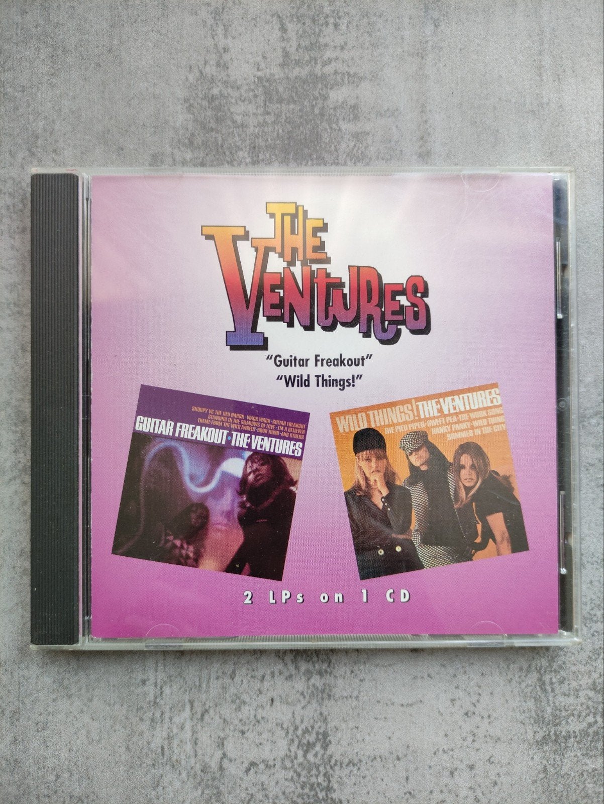 The ventures 2 lps on 1 cd, Cd's en Dvd's, Ophalen of Verzenden