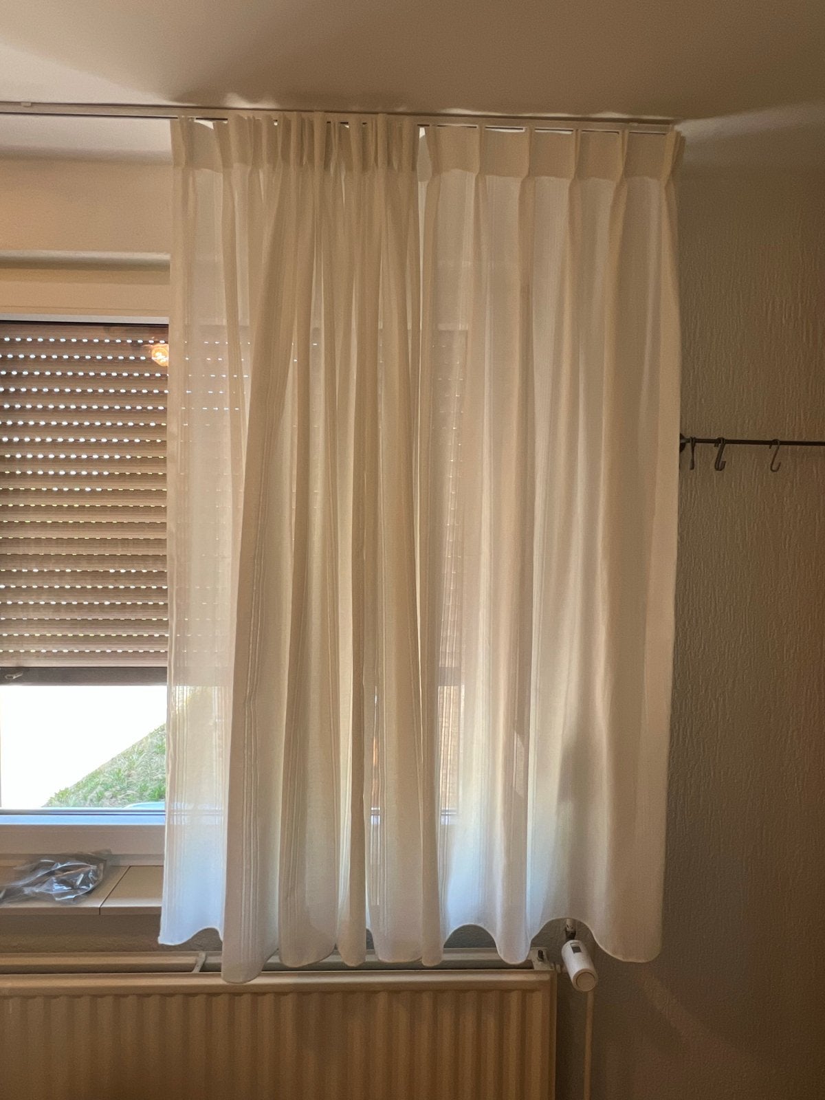 Mooie witte op maat gemaakte gordijnen (1.80m x 1.55m), Ophalen, Zo goed als nieuw, Wit, Gordijn