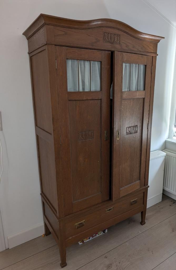 Mooie antieke kleding kast, Antiek en Kunst, Antiek | Meubels | Kasten, Ophalen