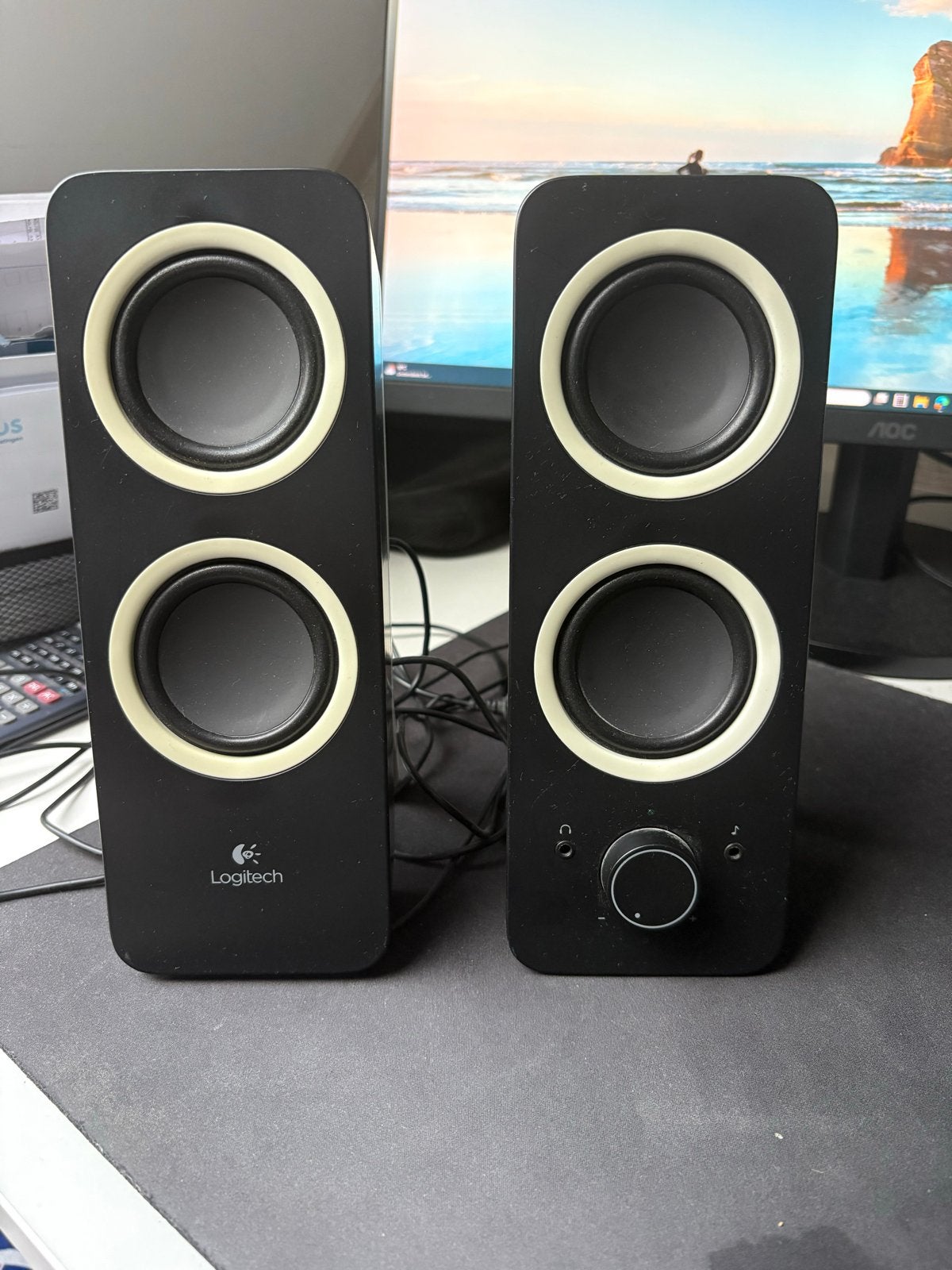 Logitech speakers - Goed werkend, Computers en Software, Pc speakers, Ophalen of Verzenden, Gebruikt