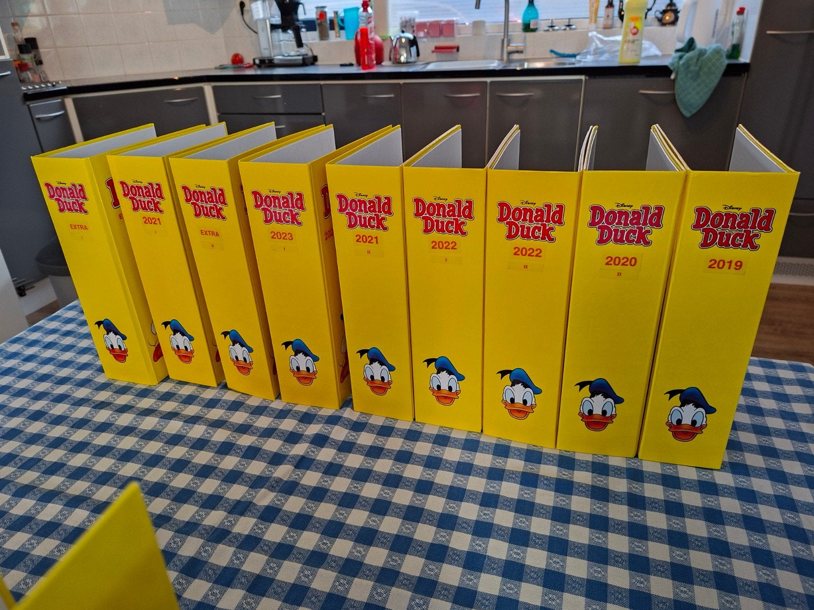 14 Donald Duck opbergmappen, verzamelbanden ,opbergmappen ,, Meerdere stripboeken, Ophalen of Verzenden, Zo goed als nieuw