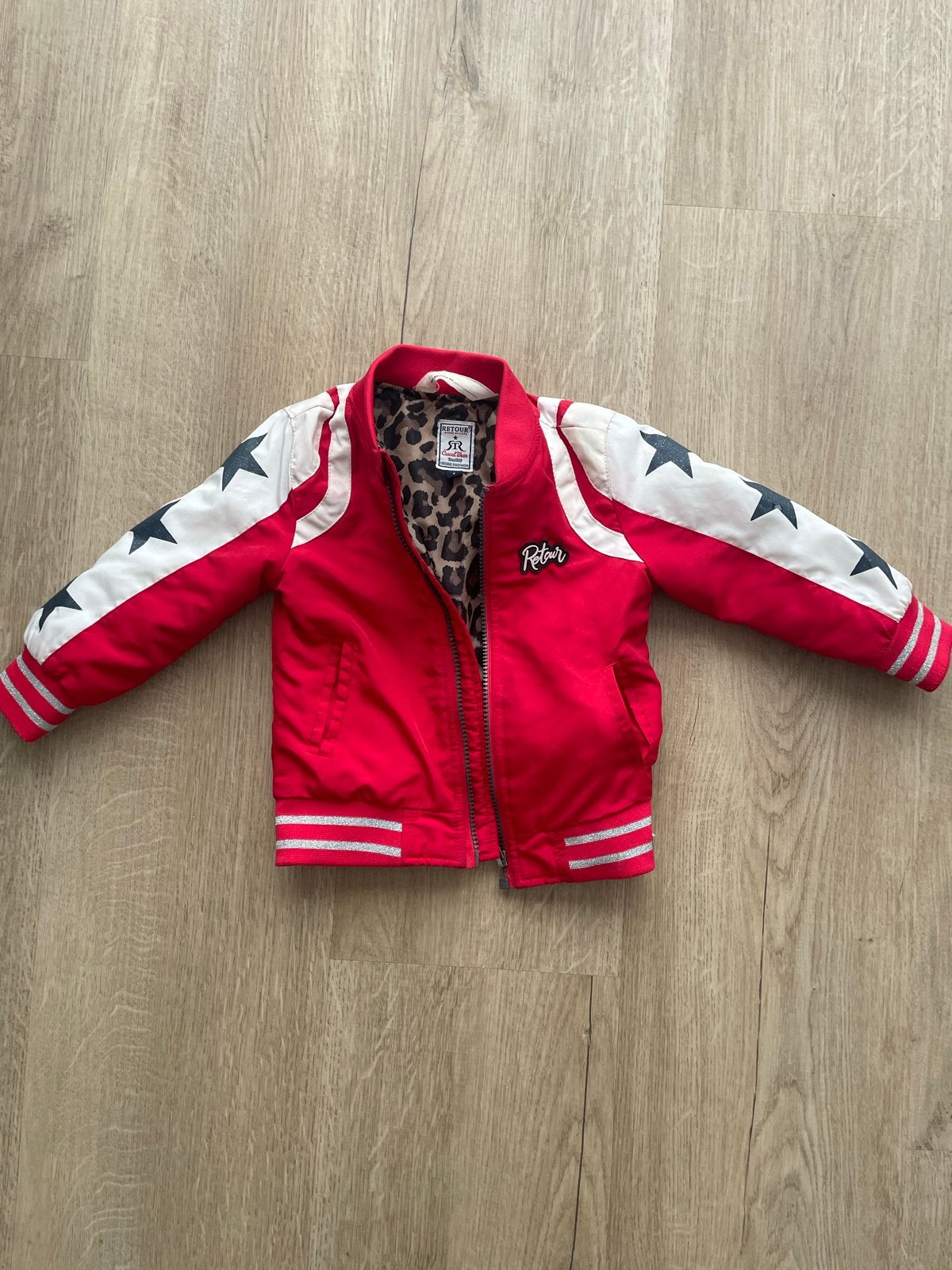 Retour zomerjasje rood met sterren maat 86, Kinderen en Baby's, Ophalen of Verzenden, Gebruikt, Jongetje of Meisje