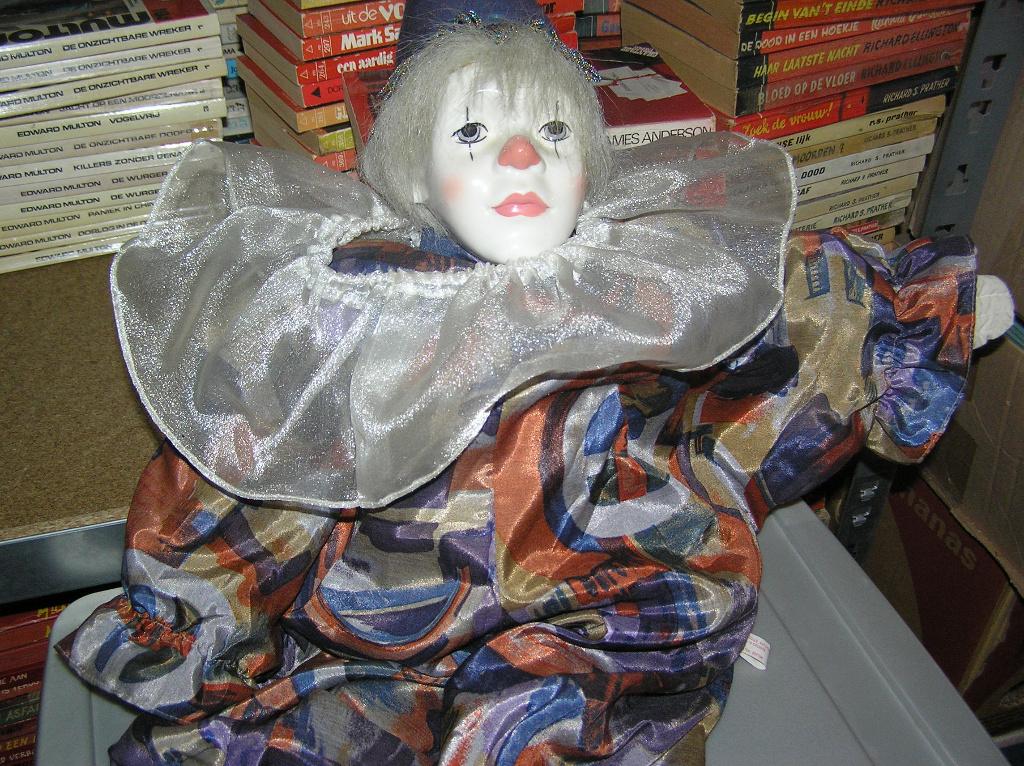 Pierrot pop, Ophalen of Verzenden, Zo goed als nieuw, Pop