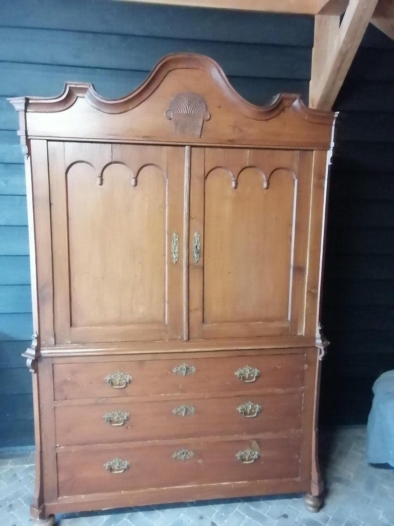 Buffetkast Grenen, Huis en Inrichting, Kasten | Buffetkasten, Gebruikt, Met deur(en), 200 cm of meer, 150 tot 200 cm