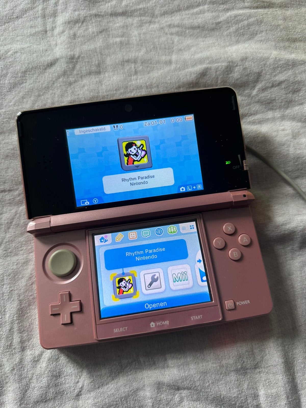 Rozs Nintendo 3DS + 9 spellen en opberghoes, Ophalen of Verzenden, Zo goed als nieuw, Roze, 3DS