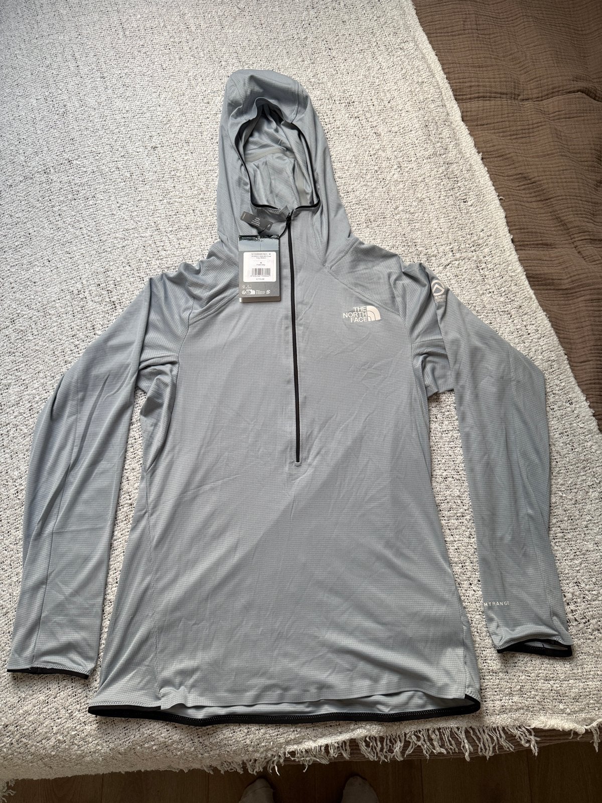 The North Face Summit Direct Sun-hoodie, Ophalen, Maat 48/50 (M), Wandelen of Outdoor, Nieuw