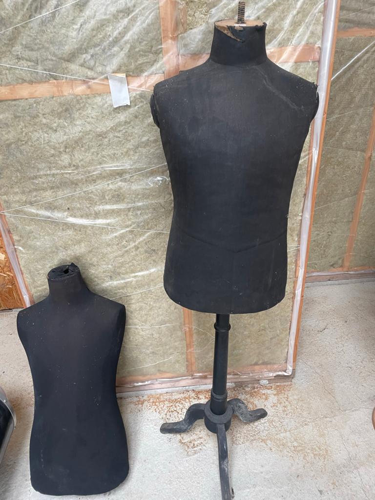 Vintage paspop met standaard en losse torso, Ophalen