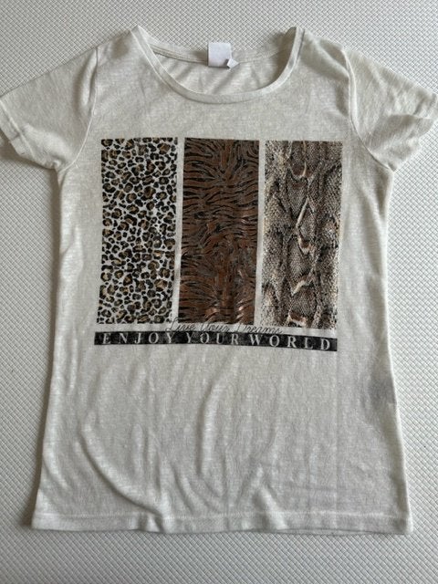 T Shirt van Casual Ladys , maat Small nog NIEUW (R165), Kleding | Dames, Beige, Nieuw, Ophalen of Verzenden, Korte mouw
