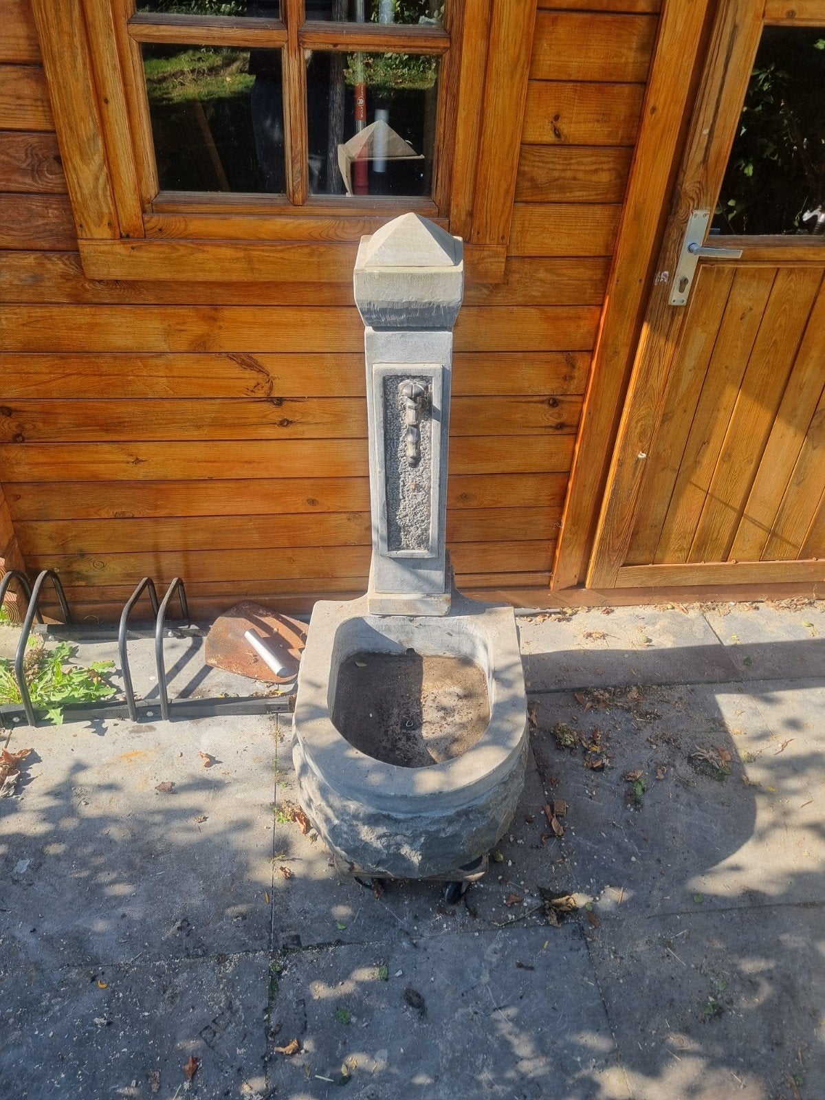 Stenen fontein met waterbak voor tuin of terras, Ophalen, Gebruikt, Graniet, Fontein
