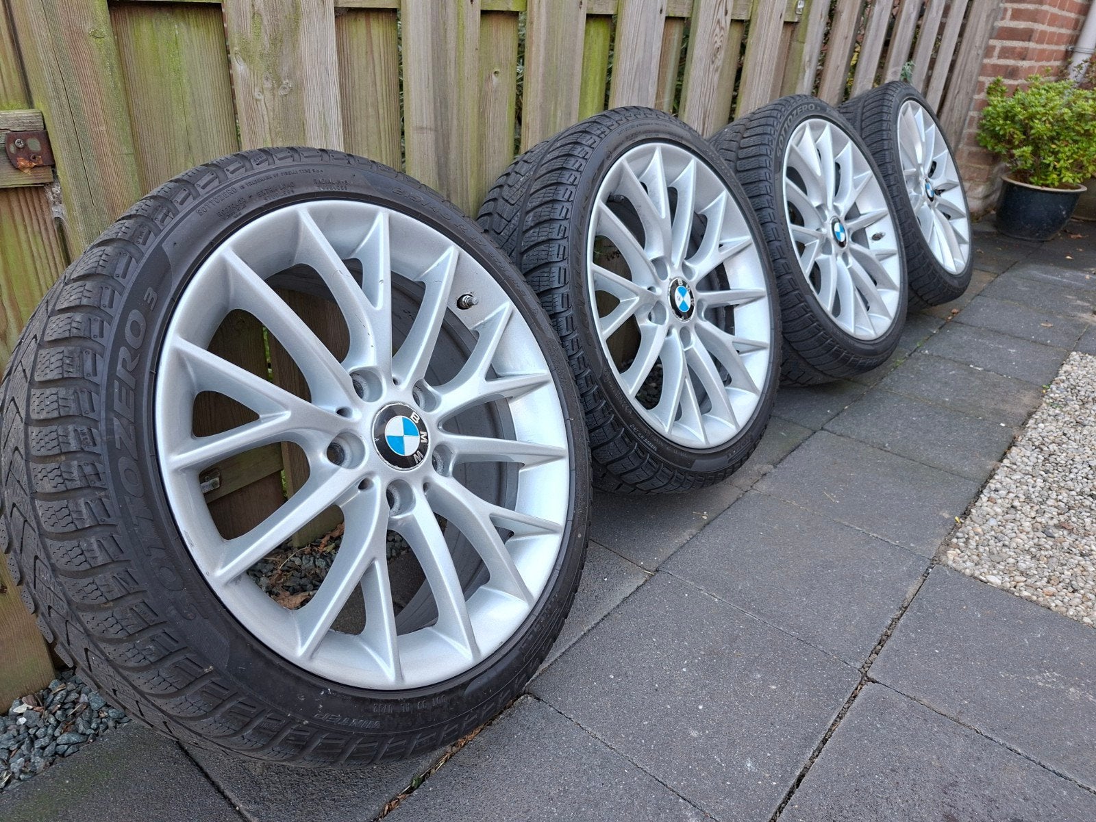 BMW Styling 380 met Pirelli Winterbanden F20/F21 5x120, Auto-onderdelen, Ophalen, Banden en Velgen, 17 inch, Winterbanden