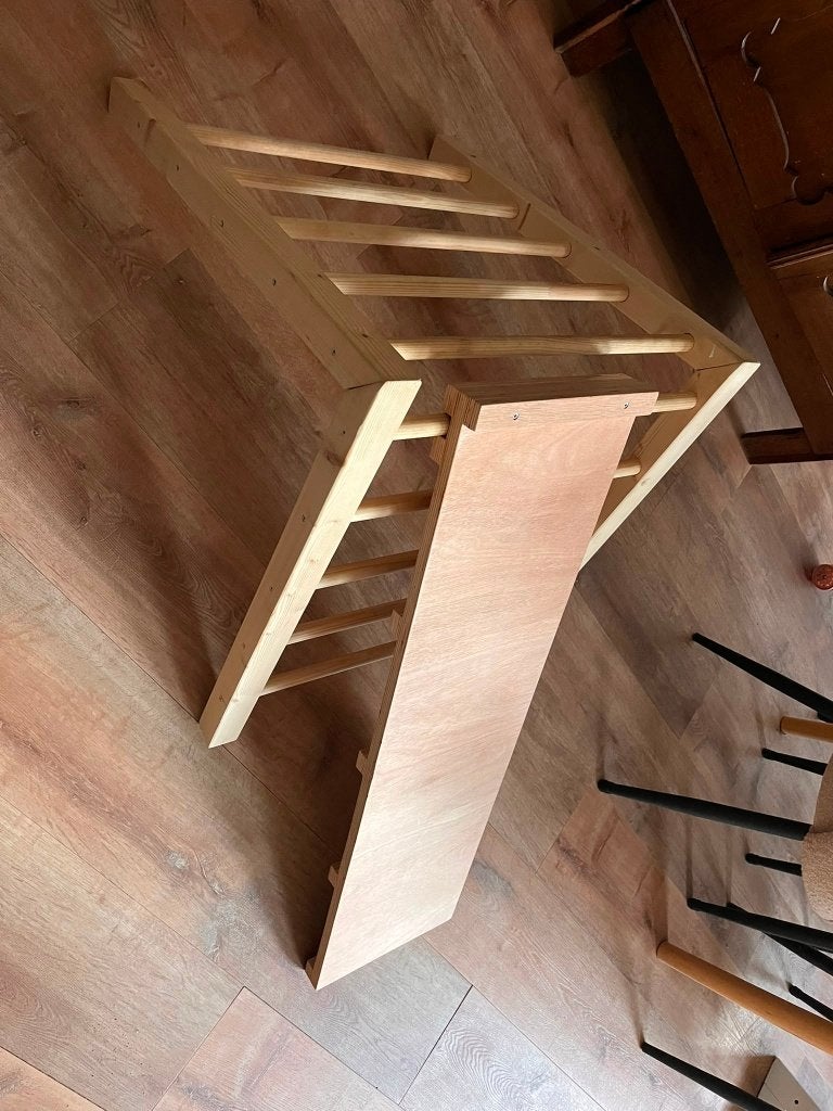 Houten klimrek met glijbaan/loopplank en driehoek, Ophalen, Zo goed als nieuw, Overige typen