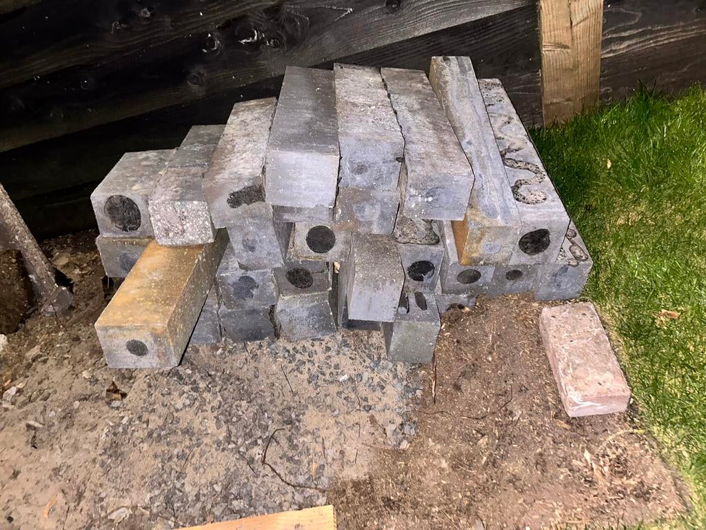 Gratis gebruikte stapelstenen 60cm, Ophalen, Gebruikt, Beton