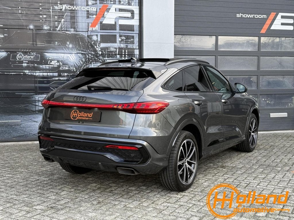 Audi Q5 Sportback 2.0 TFSI e-hybrid quattro S edition 2026 M, Auto's, Audi, Automaat, Stof, Gebruikt, 4 cilinders