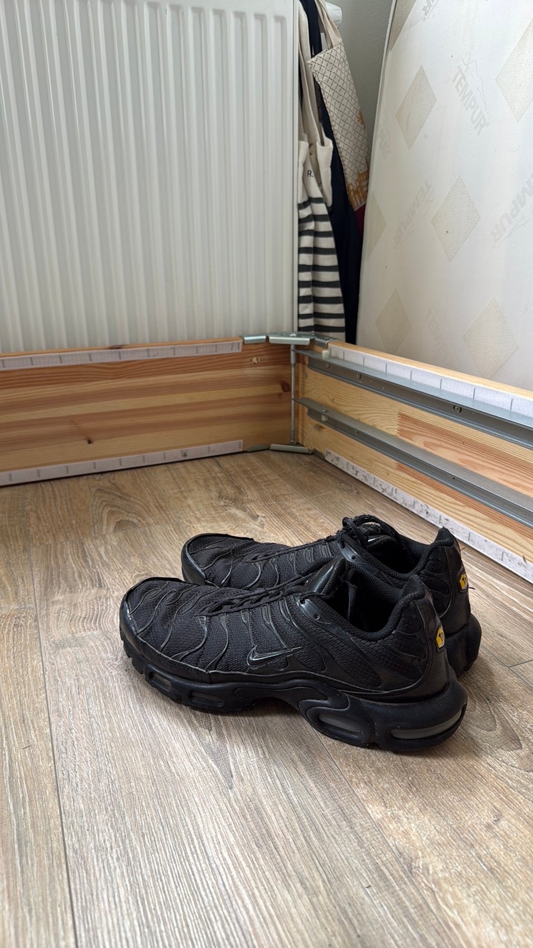 Nike Air Max Plus, Kleding | Heren, Schoenen, Ophalen of Verzenden, Gedragen, Zwart, Veterschoenen