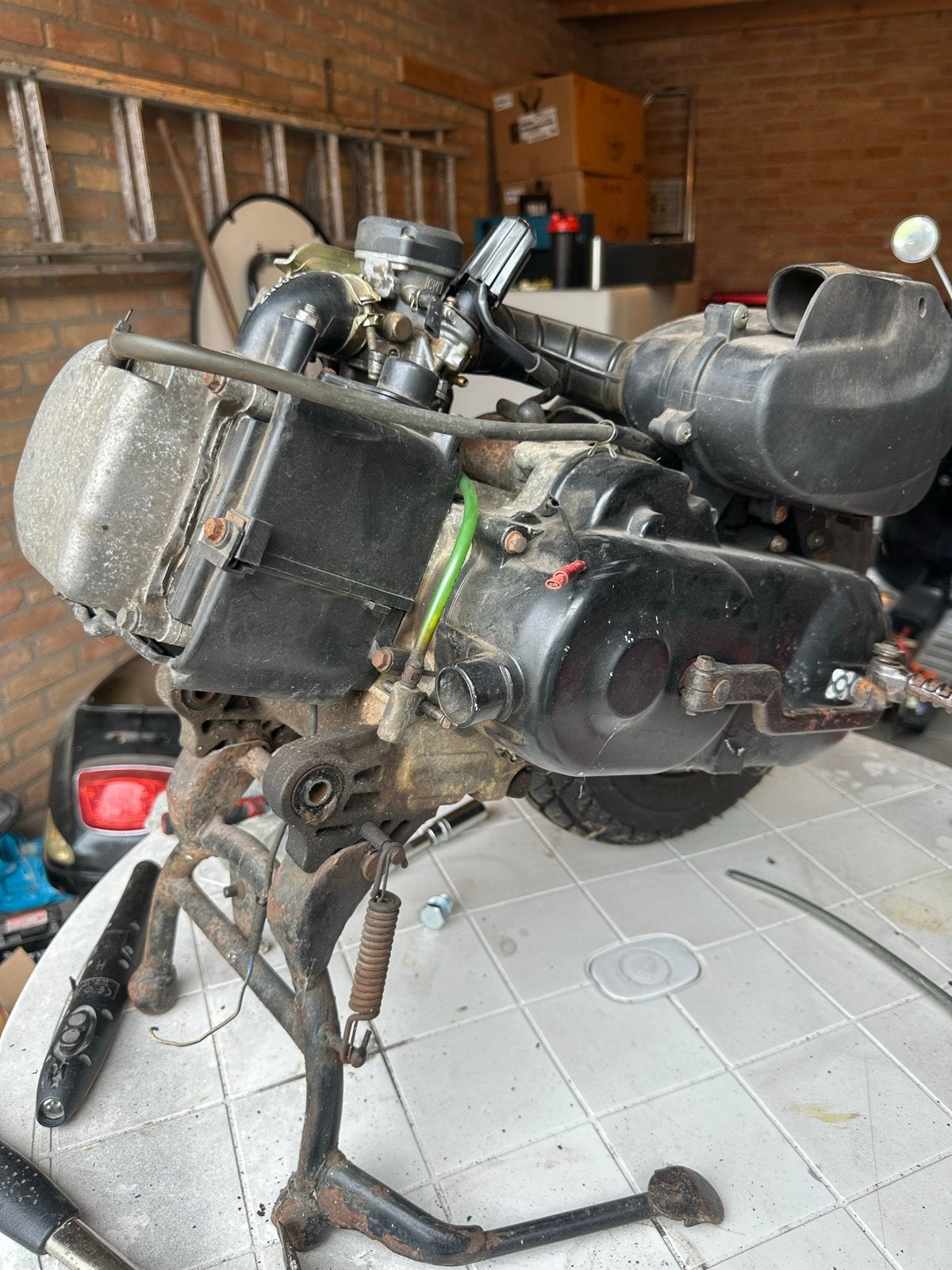 AGM Scooter compleet in onderdelen 80cc cilinder, Ophalen, Gebruikt, Blok, Overige merken