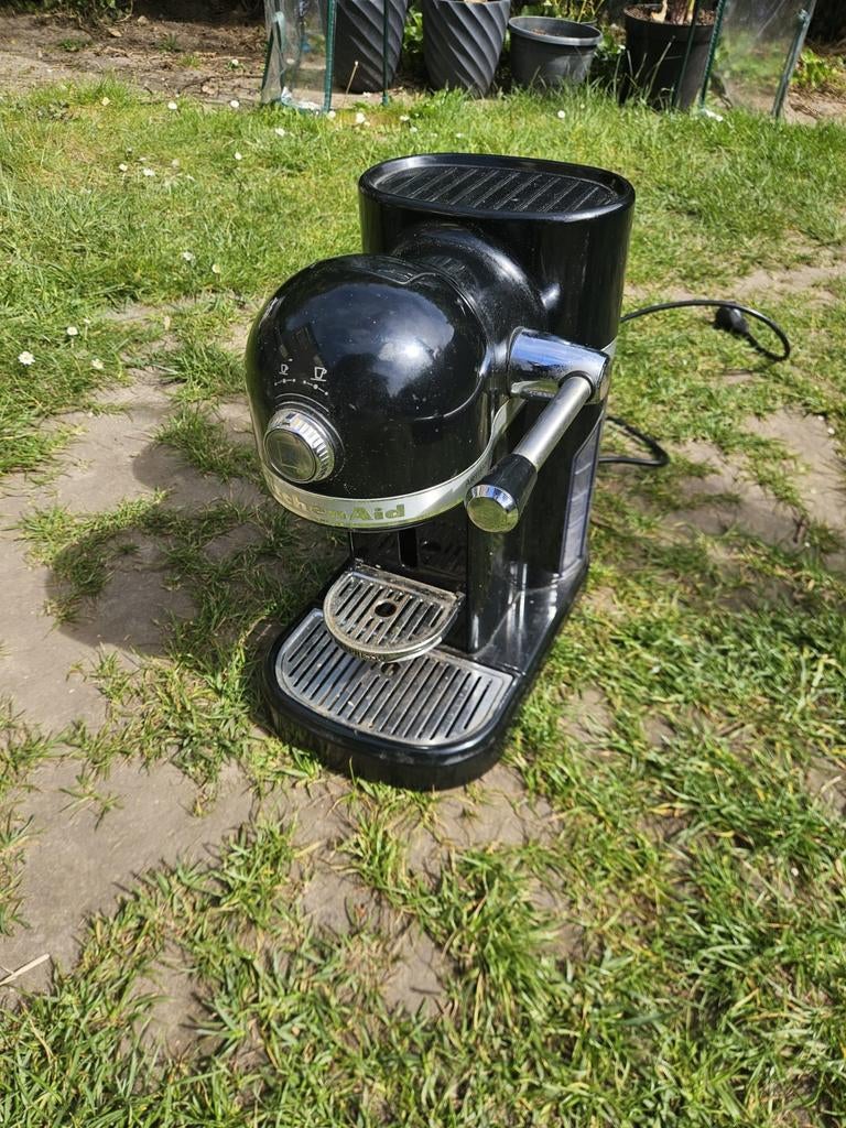 KitchenAid Nespresso Koffiemachine - Zwart, Gebruikt, Espresso apparaat, Ophalen of Verzenden, 1 kopje