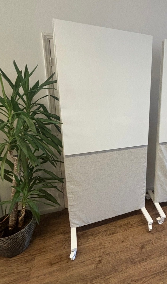 Ikea MITTZON scheidingswand / whiteboard / prikbord, Huis en Inrichting, Overige Huis en Inrichting, Zo goed als nieuw, Ophalen