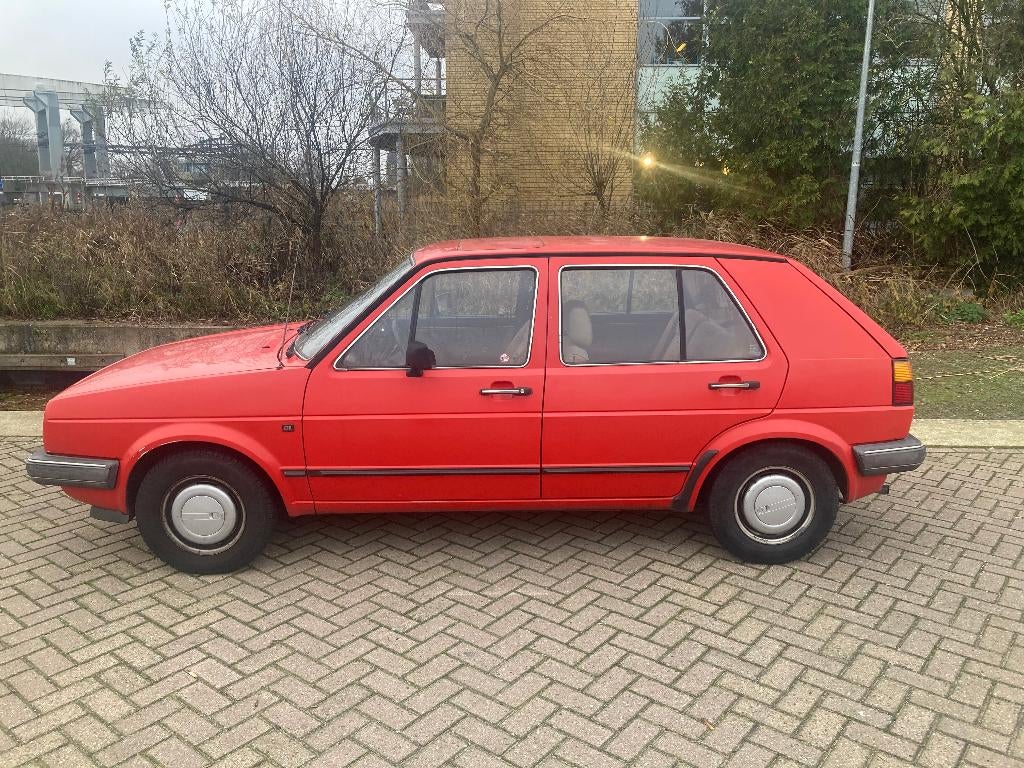 Volkswagen Golf 2 1985 Rood | Wegenbelastingvrij, Auto's, Voorwielaandrijving, Stof, 74 pk, 4 cilinders