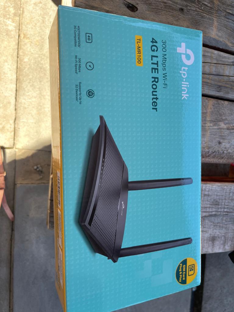 TP-Link TL-MR100 4G LTE Router - Nieuw in doos, Computers en Software, Routers en Modems, Ophalen of Verzenden, Nieuw, Router