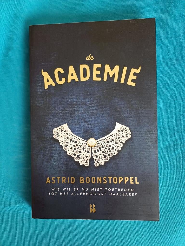 De Academie, Boeken, Fantasy, Gelezen, Ophalen