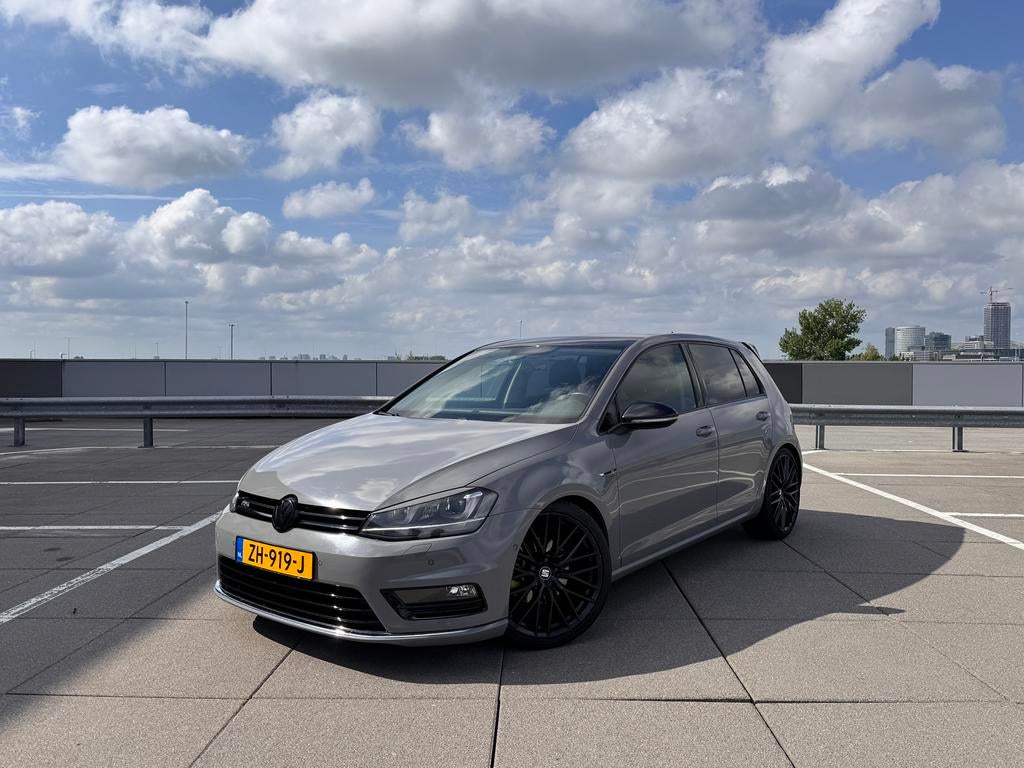 Volkswagen Golf 1.4 TSI DSG|Cruise|Stoelverw|BT|Massagestoel, Euro 5, 630 kg, Golf, 1171 kg