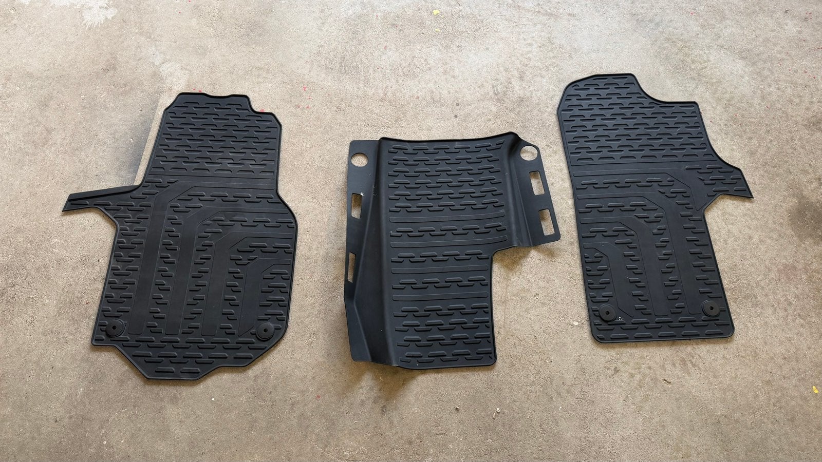 Rubberen automatten voor VW CRAFTER, Ophalen, Gebruikt