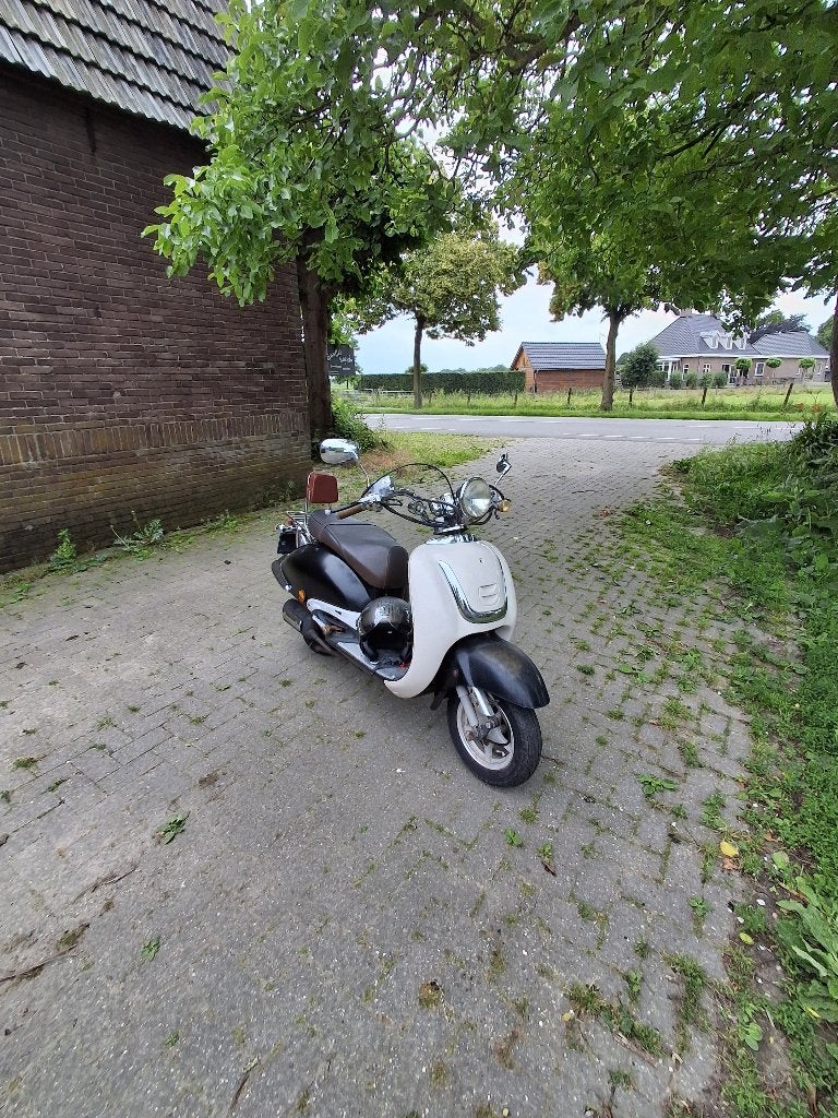 Fosti ft50qt-e25, Fietsen en Brommers, Gebruikt, Benzine, Ophalen, Overige merken