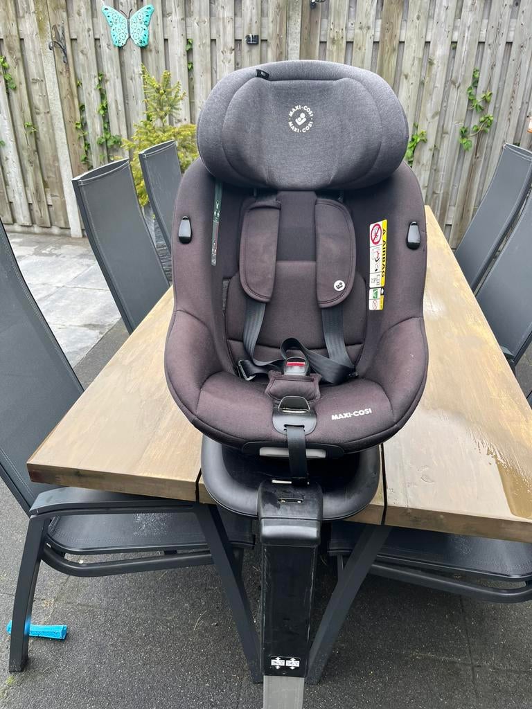 Maxi cosy autostoel met verkleiner erbij, Kinderen en Baby's, Autostoeltjes, Ophalen, Zo goed als nieuw, Isofix, 0 t/m 13 kg