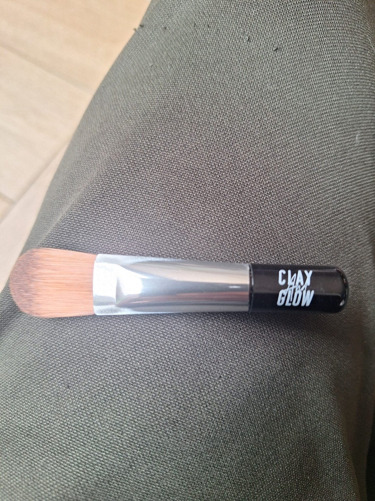 Clay Glow make-up kwasten - Nieuw in verpakking, Overige kleuren, Gehele gezicht, Nieuw, Ophalen of Verzenden