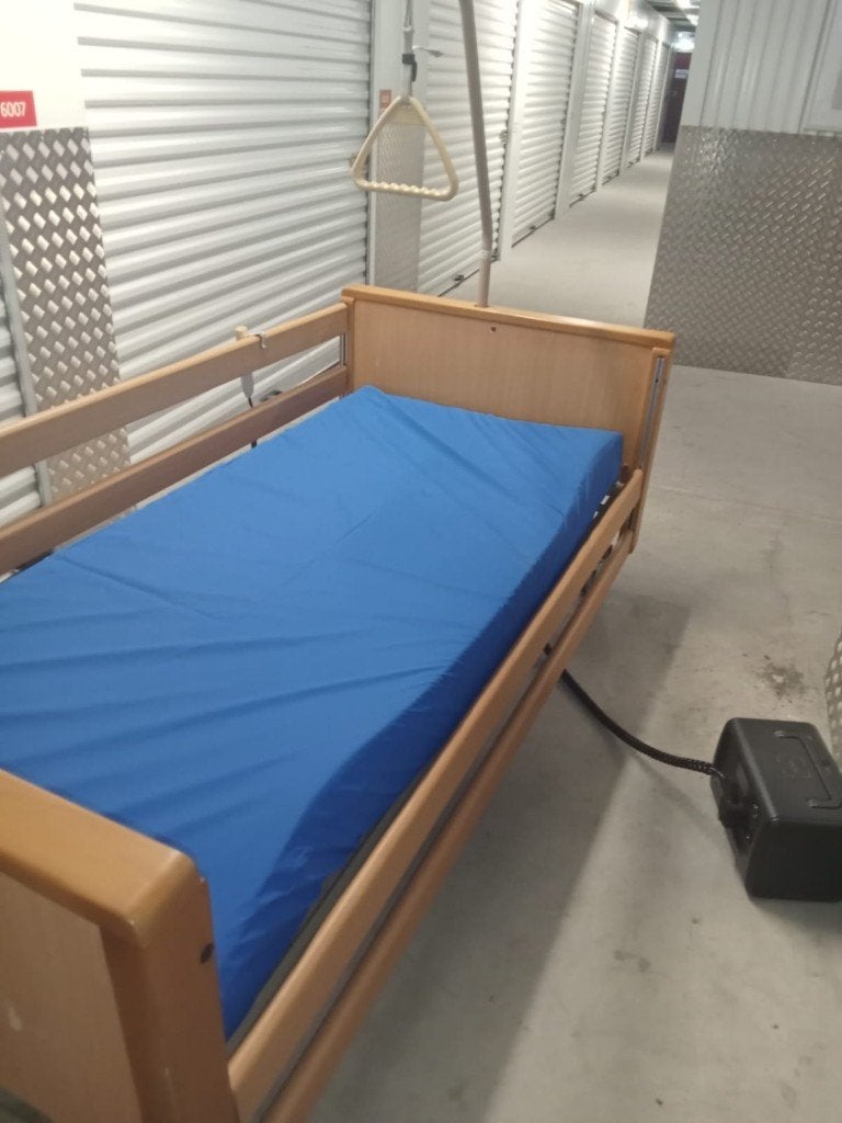 Hoog laag bed, Ophalen, Zo goed als nieuw