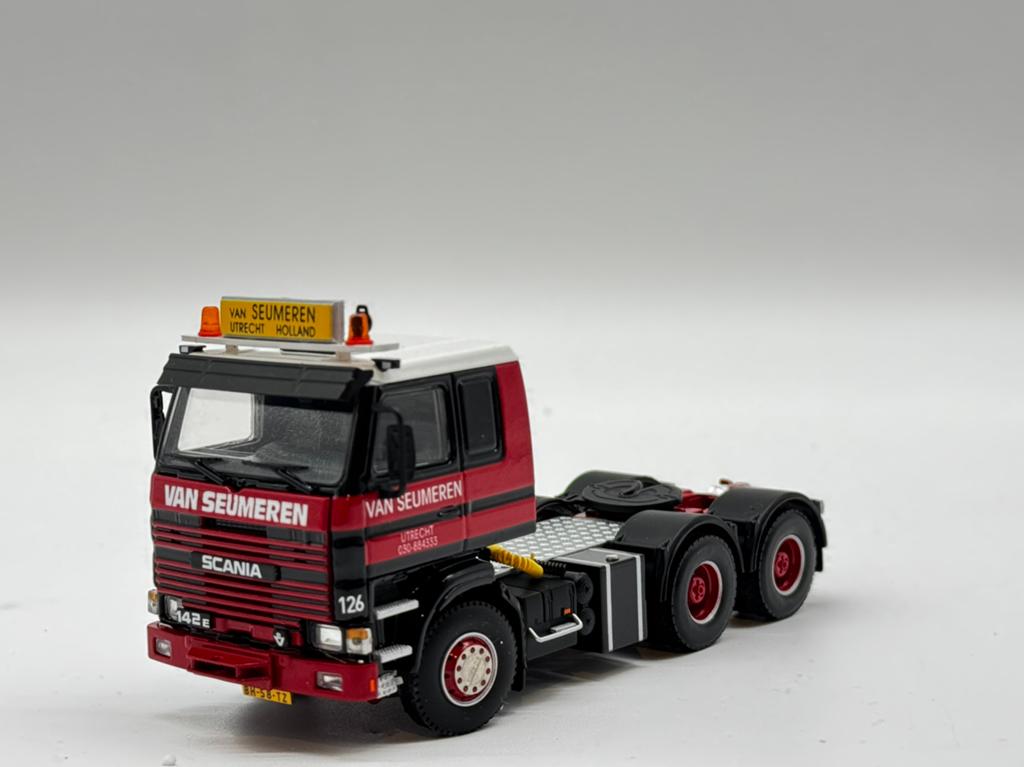 WSI SCANIA 142 E VAN SEUMEREN MAMMOET
