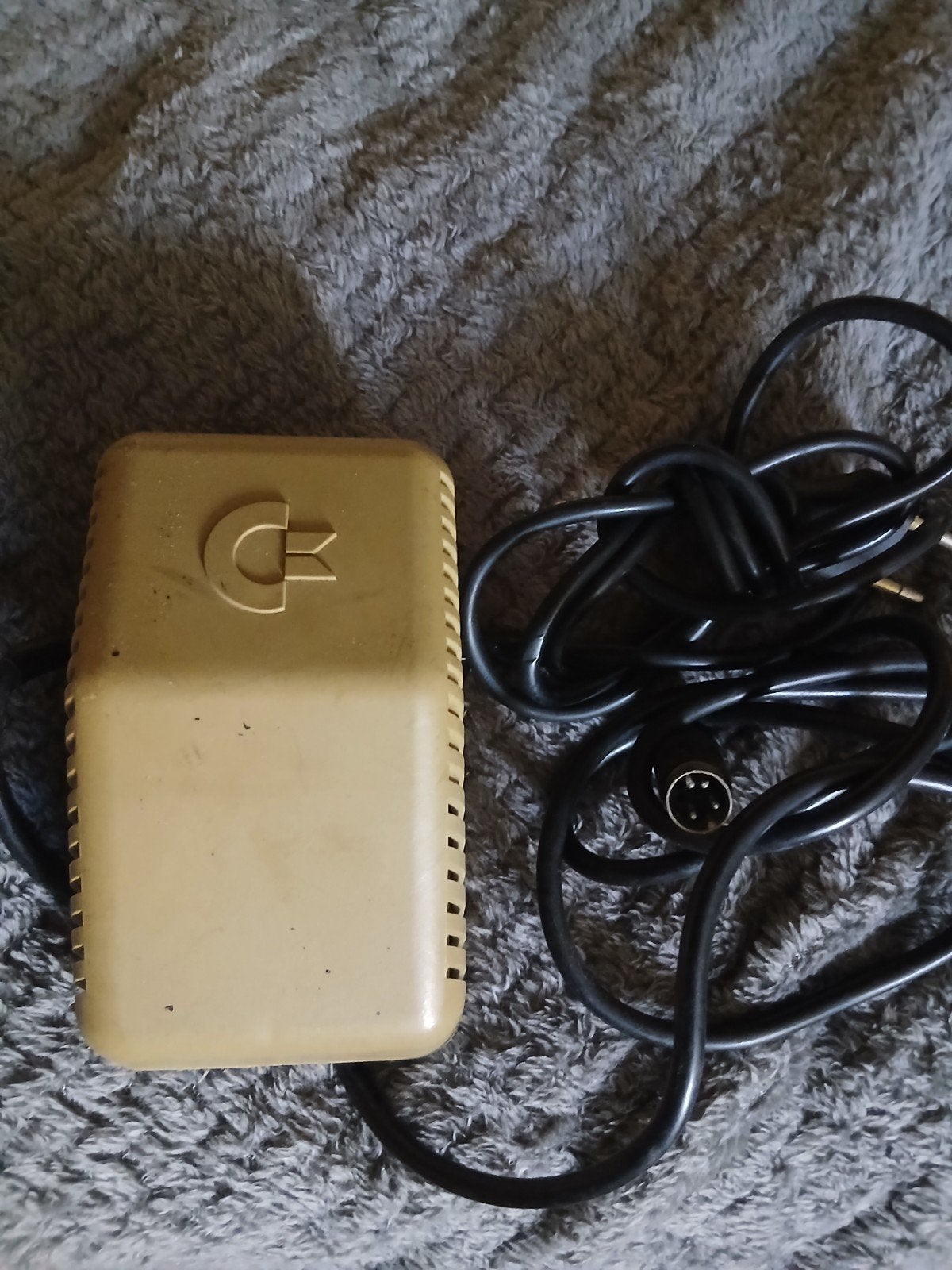 Vintage Commodore Voeding - Origineel en Functioneel, Computers en Software, Vintage Computers, Ophalen of Verzenden, Commodore