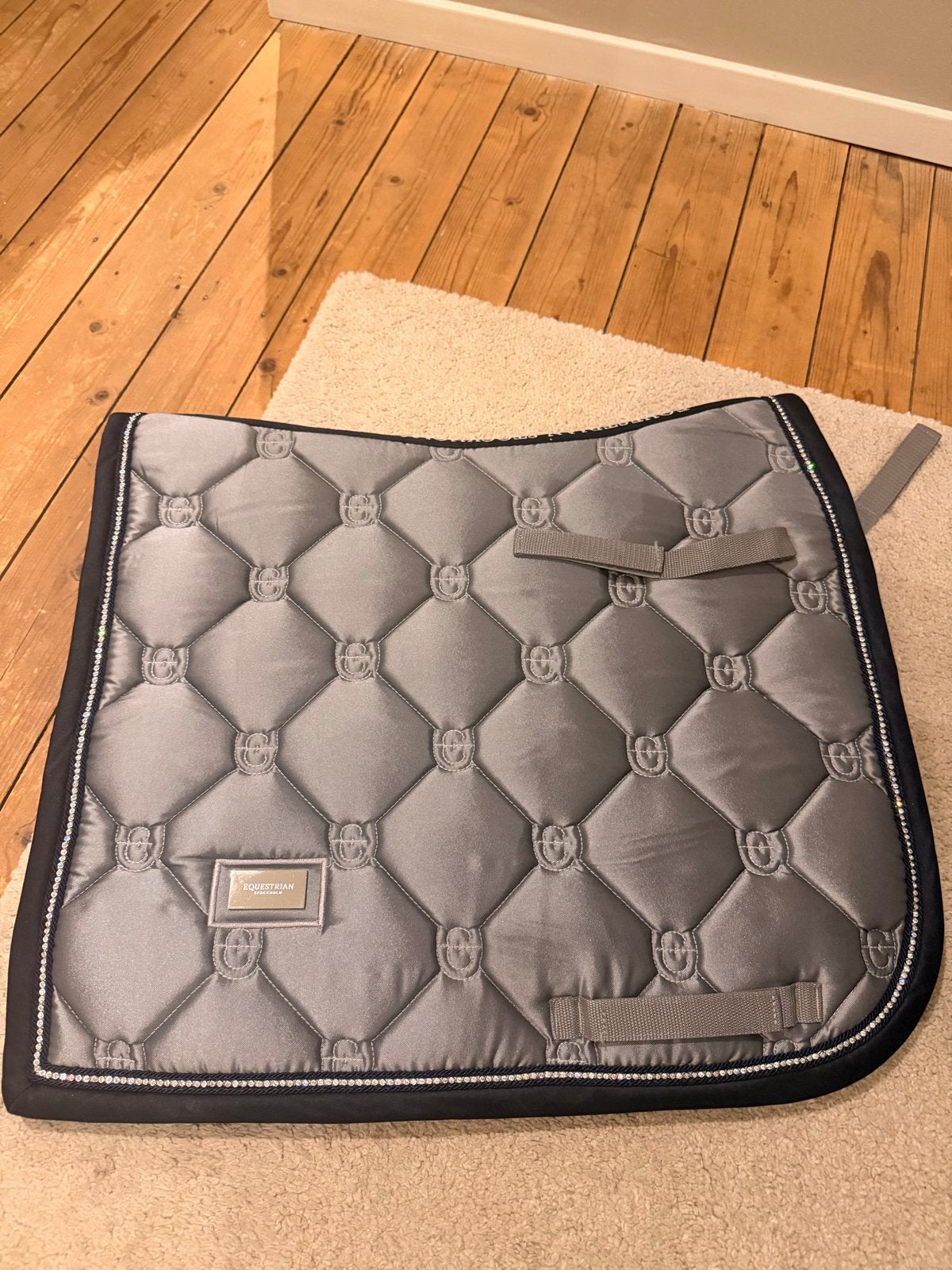 Equestrian stockholm crystal grey dressuurdekje, Full (L), Ophalen of Verzenden, Zo goed als nieuw, Dressuurdekje