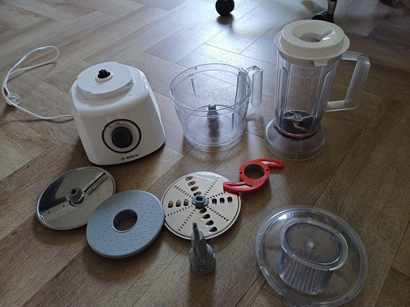 Bosch Keukenmachine met Blender en Diverse Opzetstukken, Gebruikt, 1 tot 2 liter, 2 snelheden, Ophalen of Verzenden