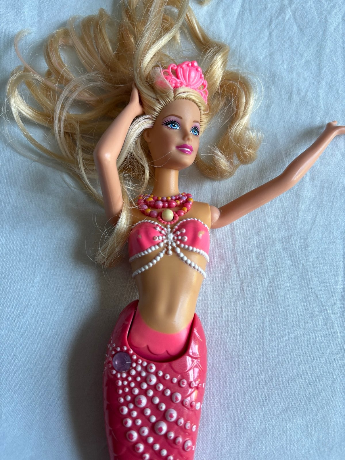 Barbie Zeemeermin Pop met Roze Staart en Kroon, Kinderen en Baby's, Speelgoed | Poppen, Ophalen of Verzenden, Gebruikt, Barbie