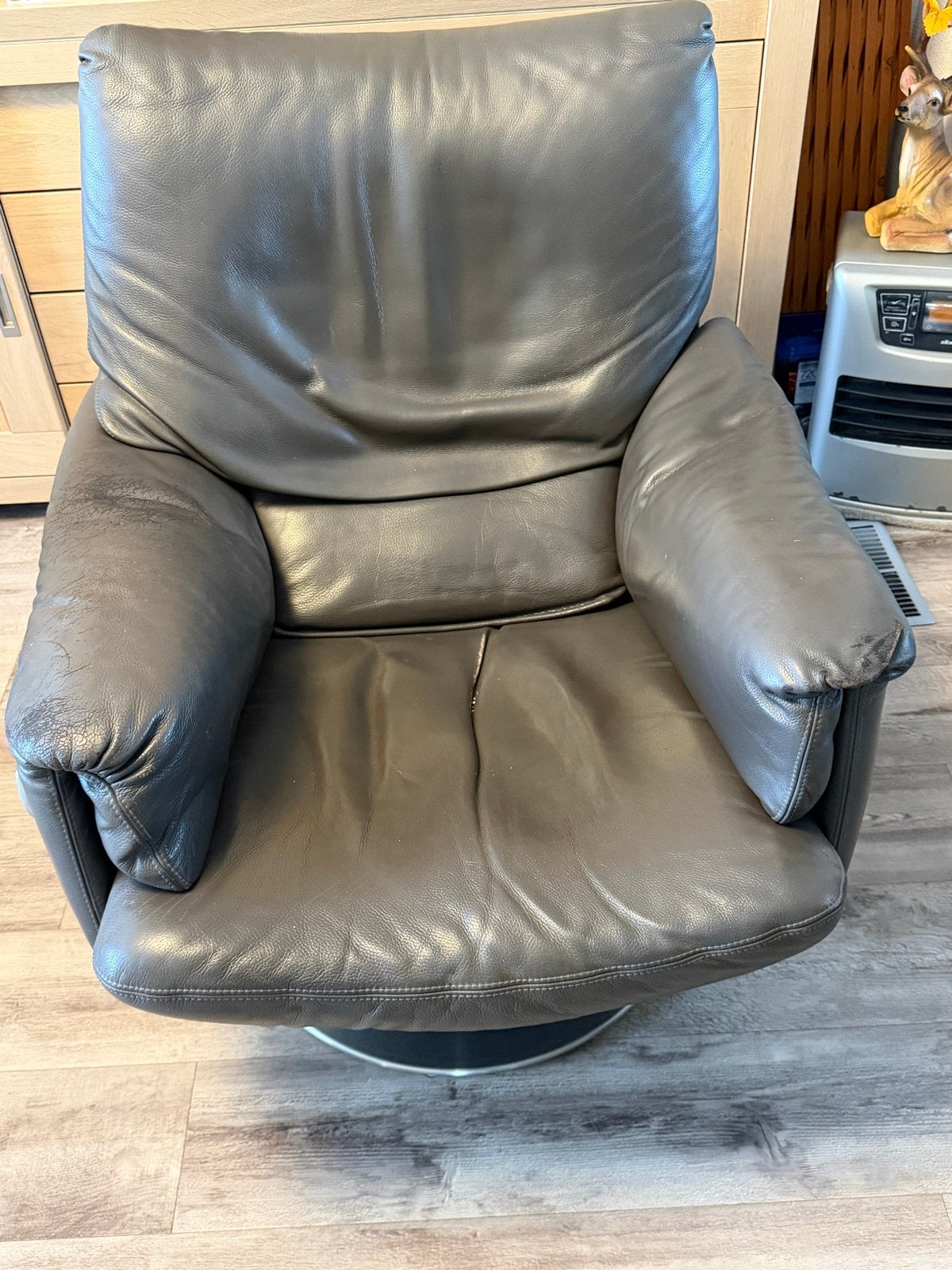 Leolux CeCe Draai Fauteuil, relax zittend, Huis en Inrichting, Ophalen, Gebruikt, Leer