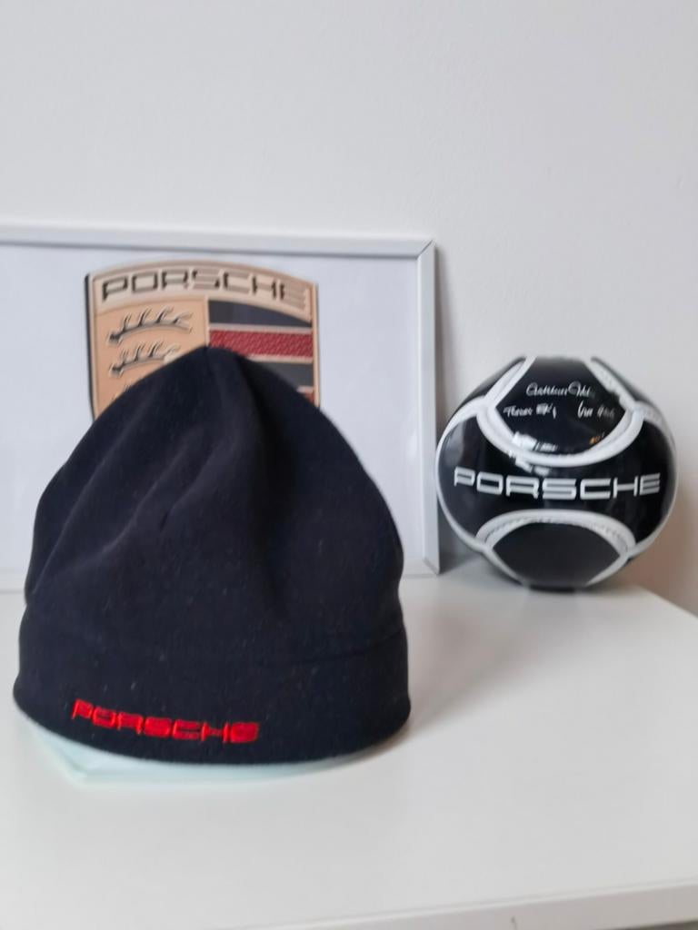 Origineel porsche muts by adidas 

Zie ook mijn ander adve, Kleding | Heren, Hoeden en Petten, Hoed, Zo goed als nieuw, Porsche