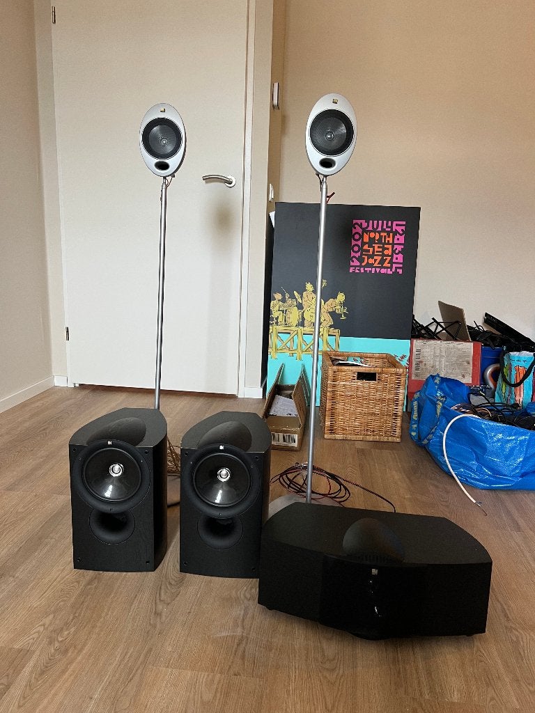 Iconische KEF home cinema set! In goede staat, Gebruikt, 60 tot 120 watt, Front, Rear of Stereo speakers, Ophalen
