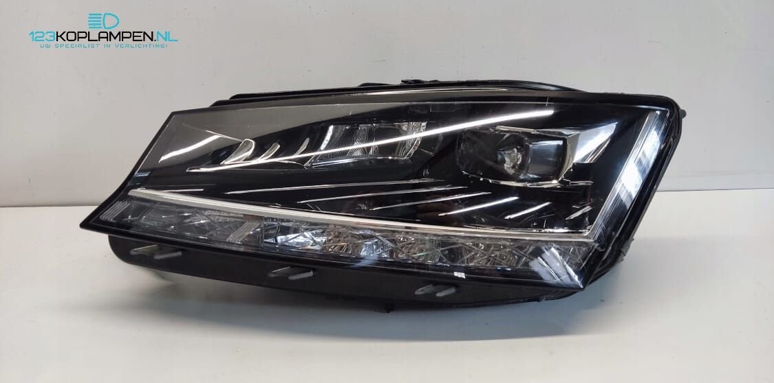 Skoda Fabia 3 Facelift Full Led koplamp links, Gebruikt, -, -, Ophalen of Verzenden