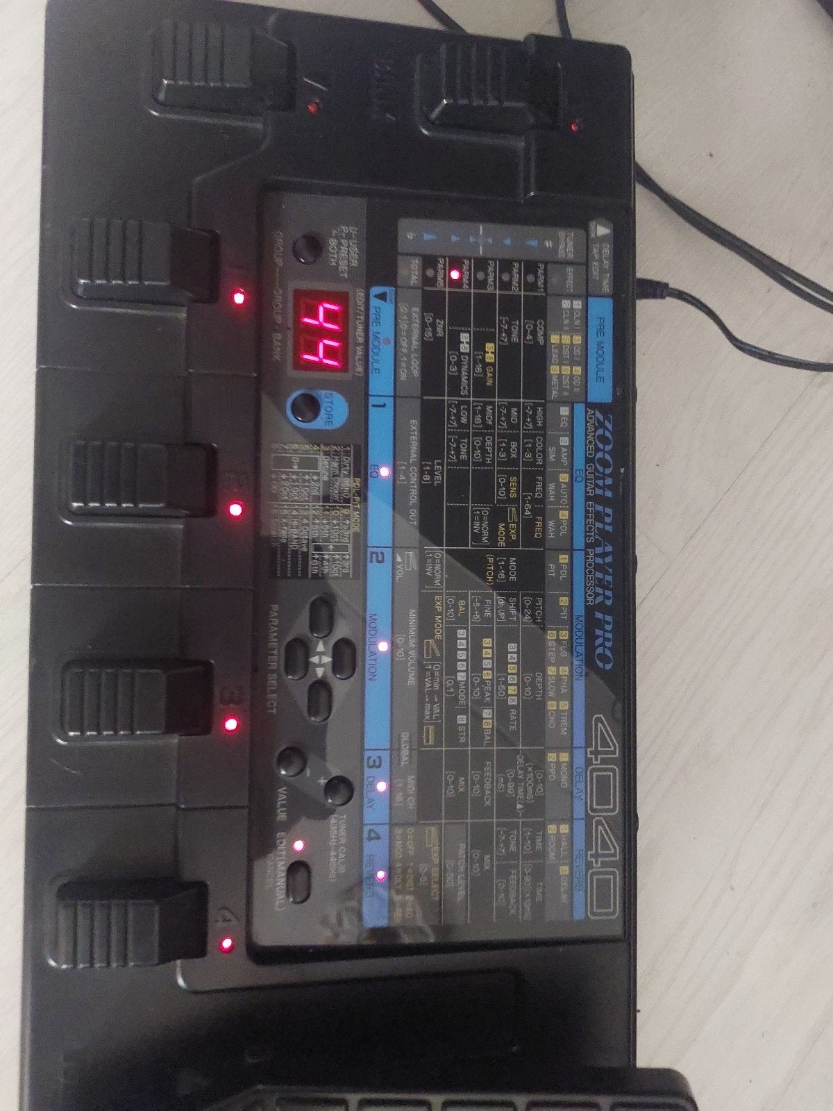 zoom 4040 vintage quiter multi fx, Muziek en Instrumenten, Ophalen of Verzenden, Zo goed als nieuw