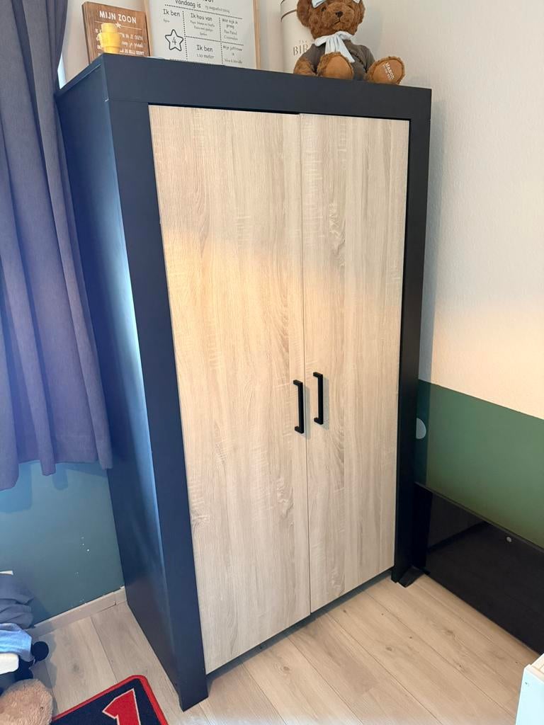 Kledingkast TWF, Ophalen, Zo goed als nieuw, 50 tot 75 cm, 150 tot 200 cm