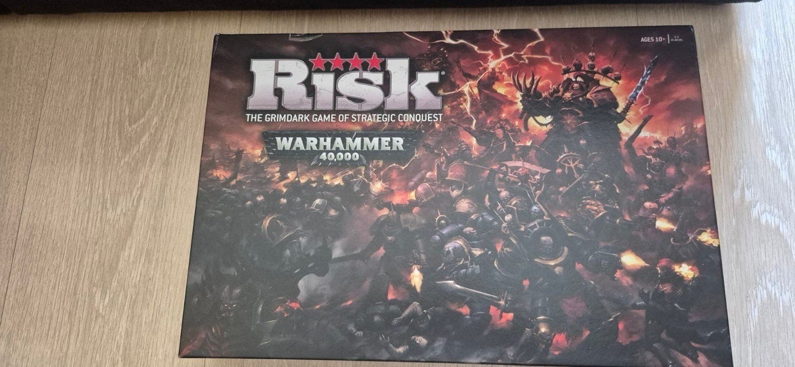 Risk Warhammer 40,000, Hobby en Vrije tijd, Gezelschapsspellen | Bordspellen, Vijf spelers of meer, Ophalen of Verzenden, Zo goed als nieuw