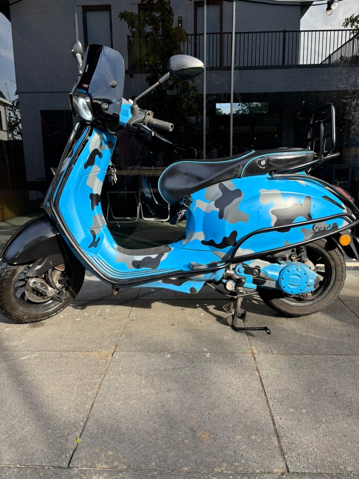 Leger blauwe Vespa Sprint, Ophalen, Maximaal 25 km/u