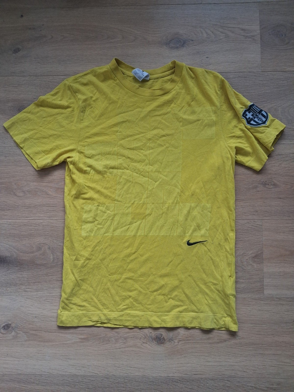 Geel FC Barcelona voetbalshirt - Maat S, Kleding | Heren, Geel, Nike, Ophalen of Verzenden, Voetbal