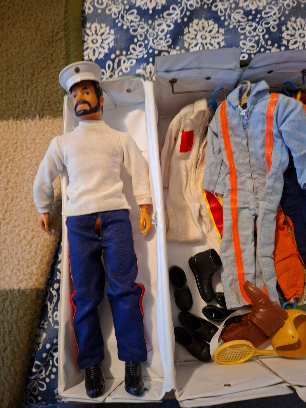 Vintage Action Man Koffer met Pop en Diverse Outfits, Ophalen of Verzenden, Gebruikt, Pop