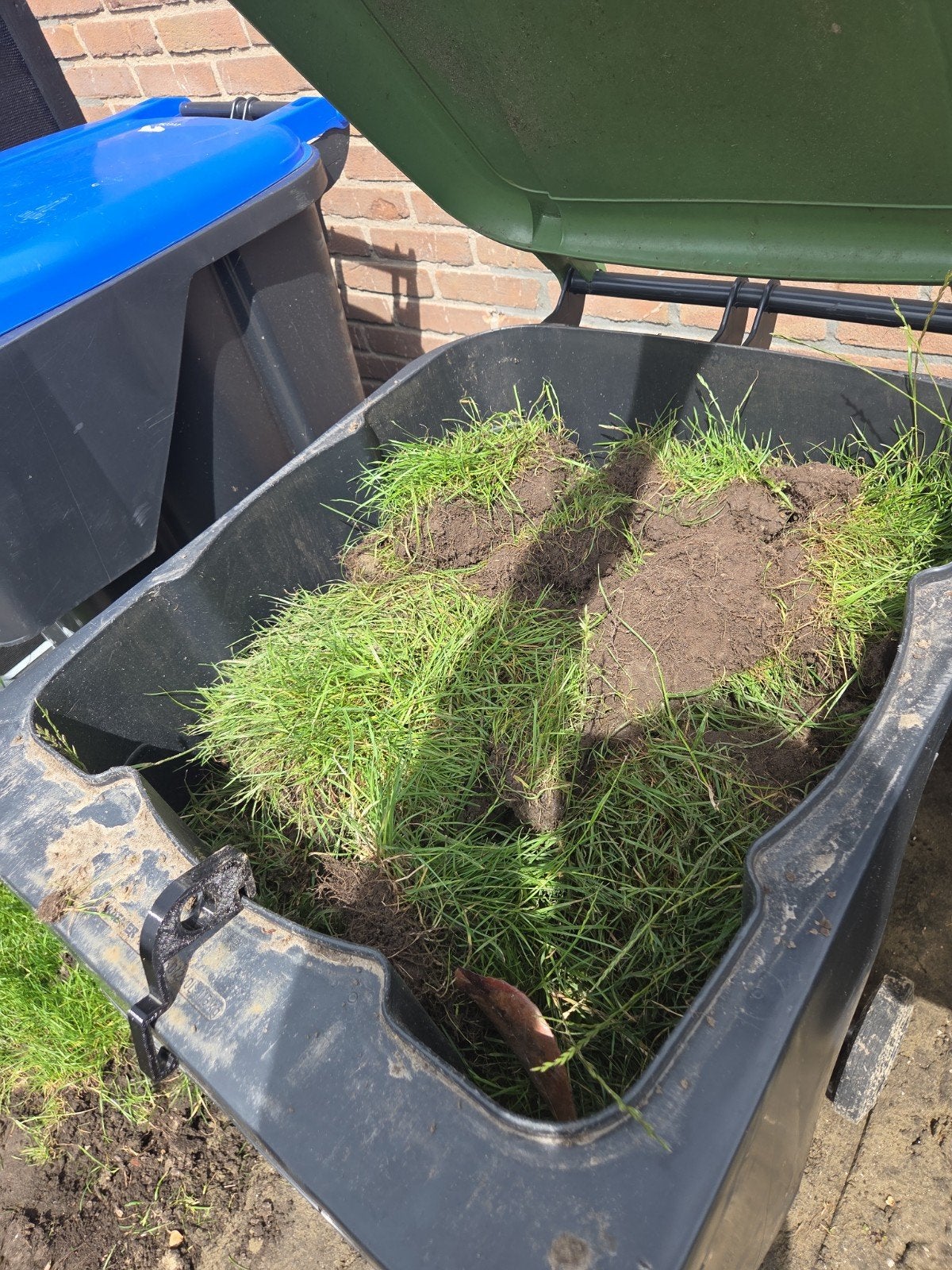 Gras en aarde voor tuin of composthoop, Ophalen of Verzenden
