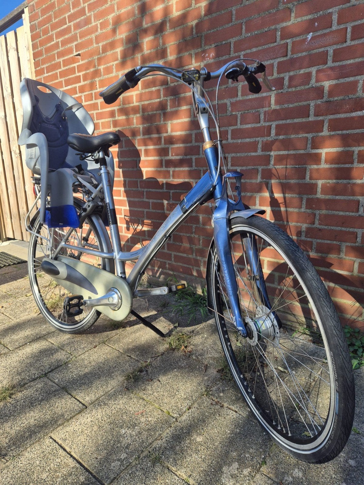 Batavus Weekend damesfiets met nieuw kinderzitje, Fietsen en Brommers, Ophalen of Verzenden, Gebruikt, Achterzitje, Batavus