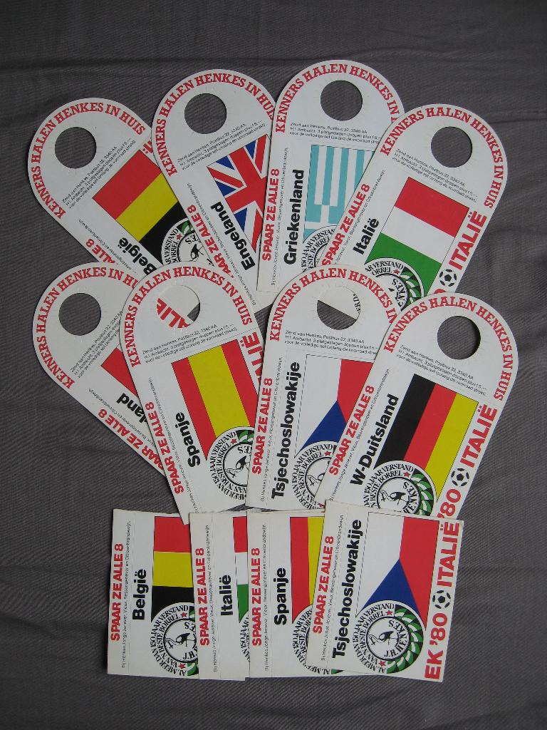 8 complete stickers van Henkes - EK voetbal '80 in Italië, Verzamelen, Verzenden, Nieuw, Overige typen