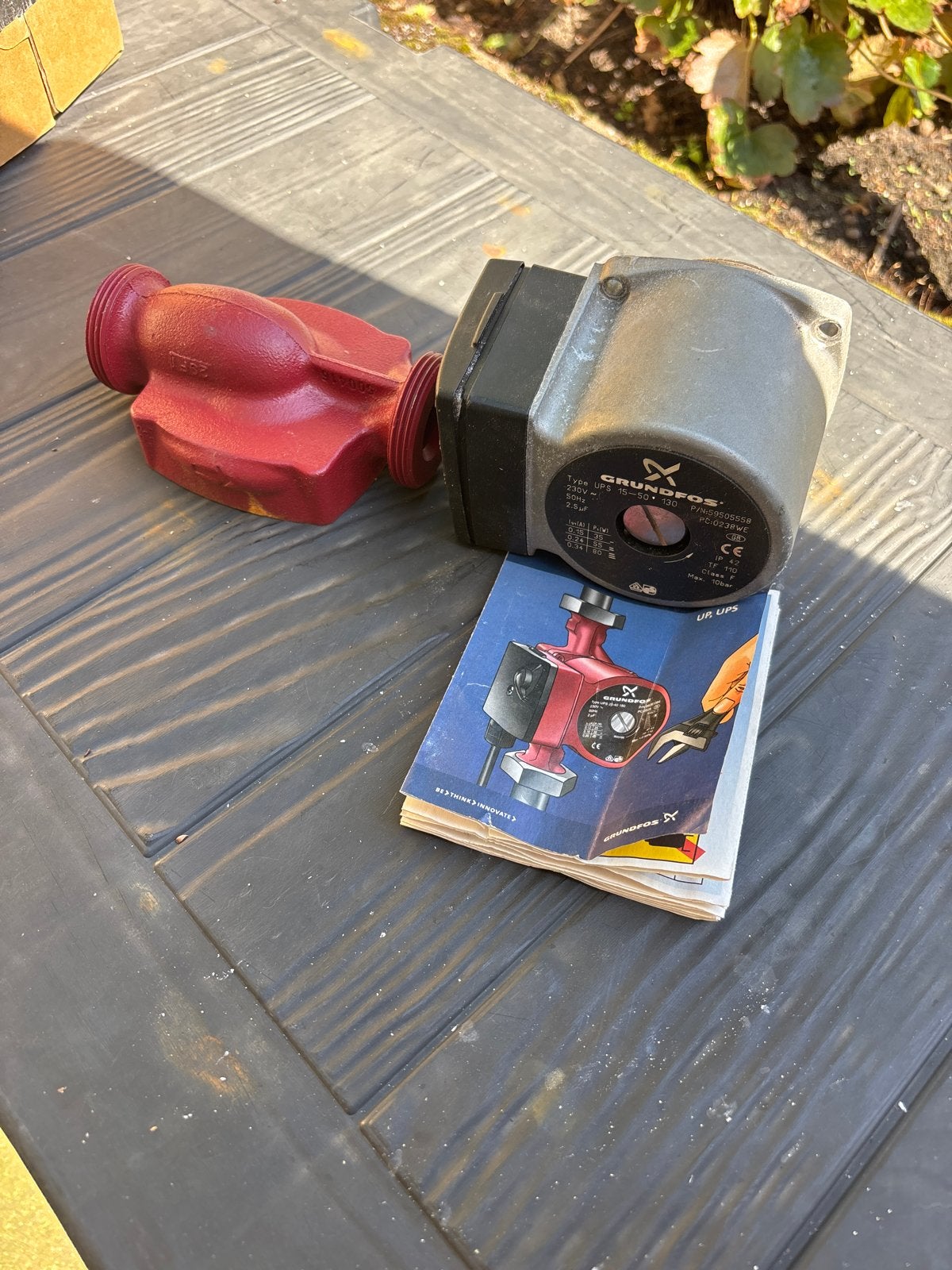 Grundfos UPS 15-50 130 CV-pomp (zonder boutjes), Ophalen of Verzenden, Gebruikt, Cv-ketel of Combi-ketel