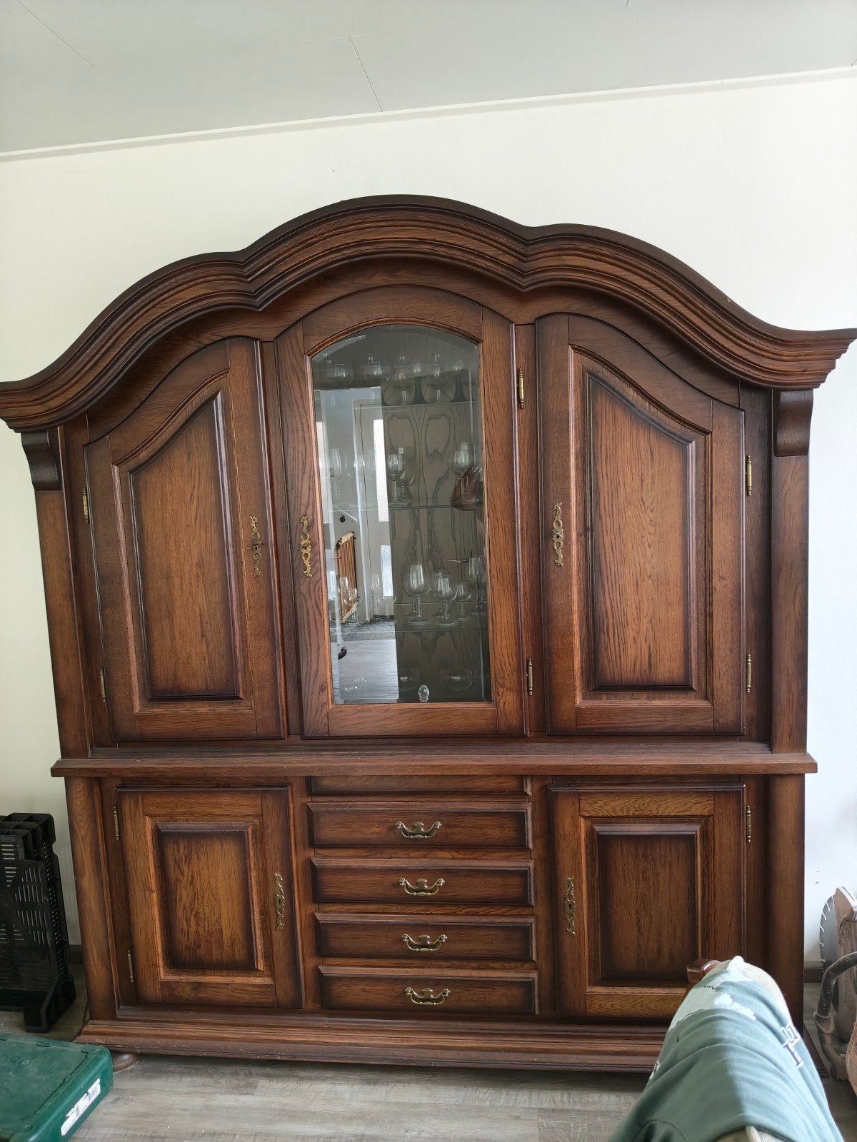 Antieke Eiken Buffetkast met Vitrine, Antiek en Kunst, Ophalen